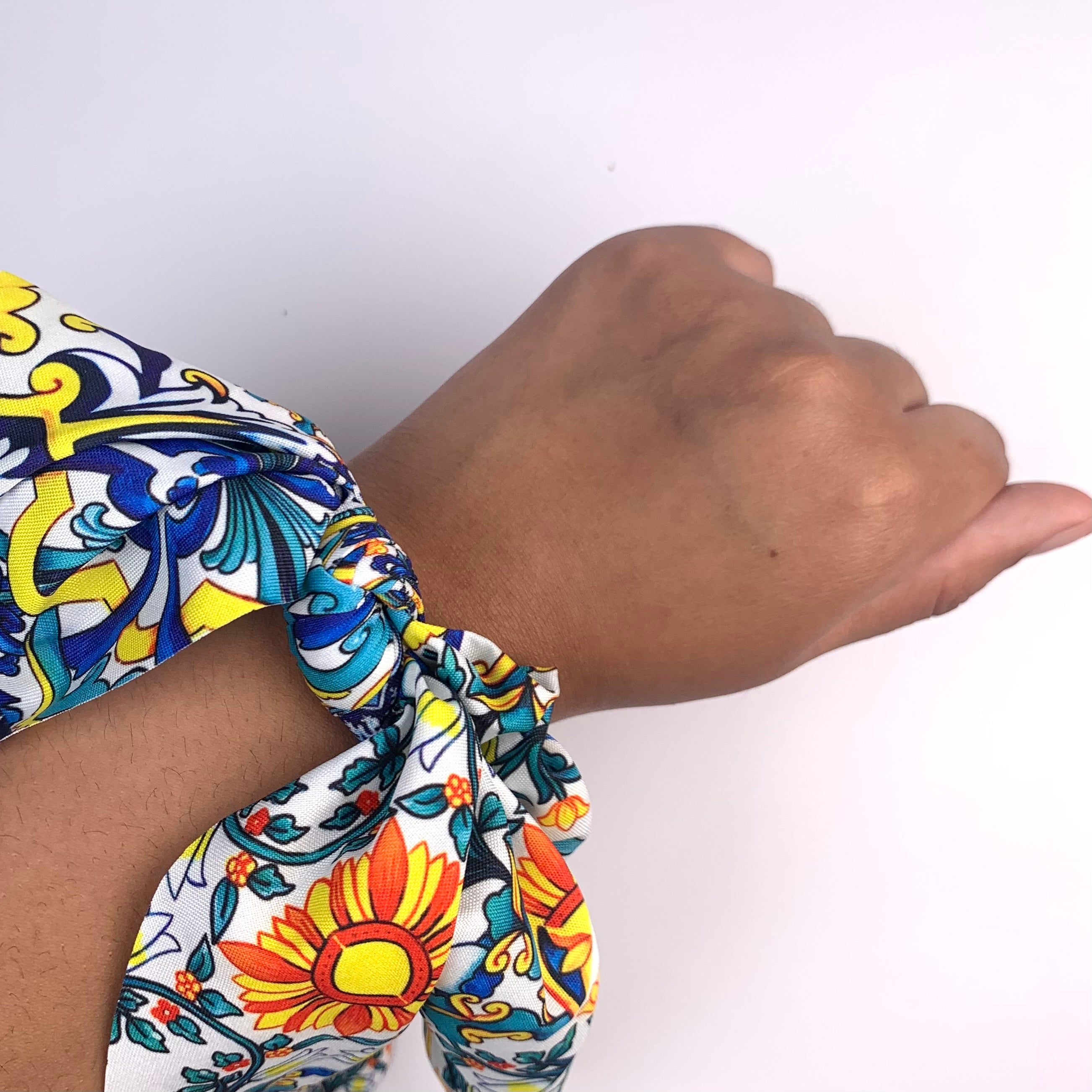 Villa Fiorita Scrunchi with Lapels