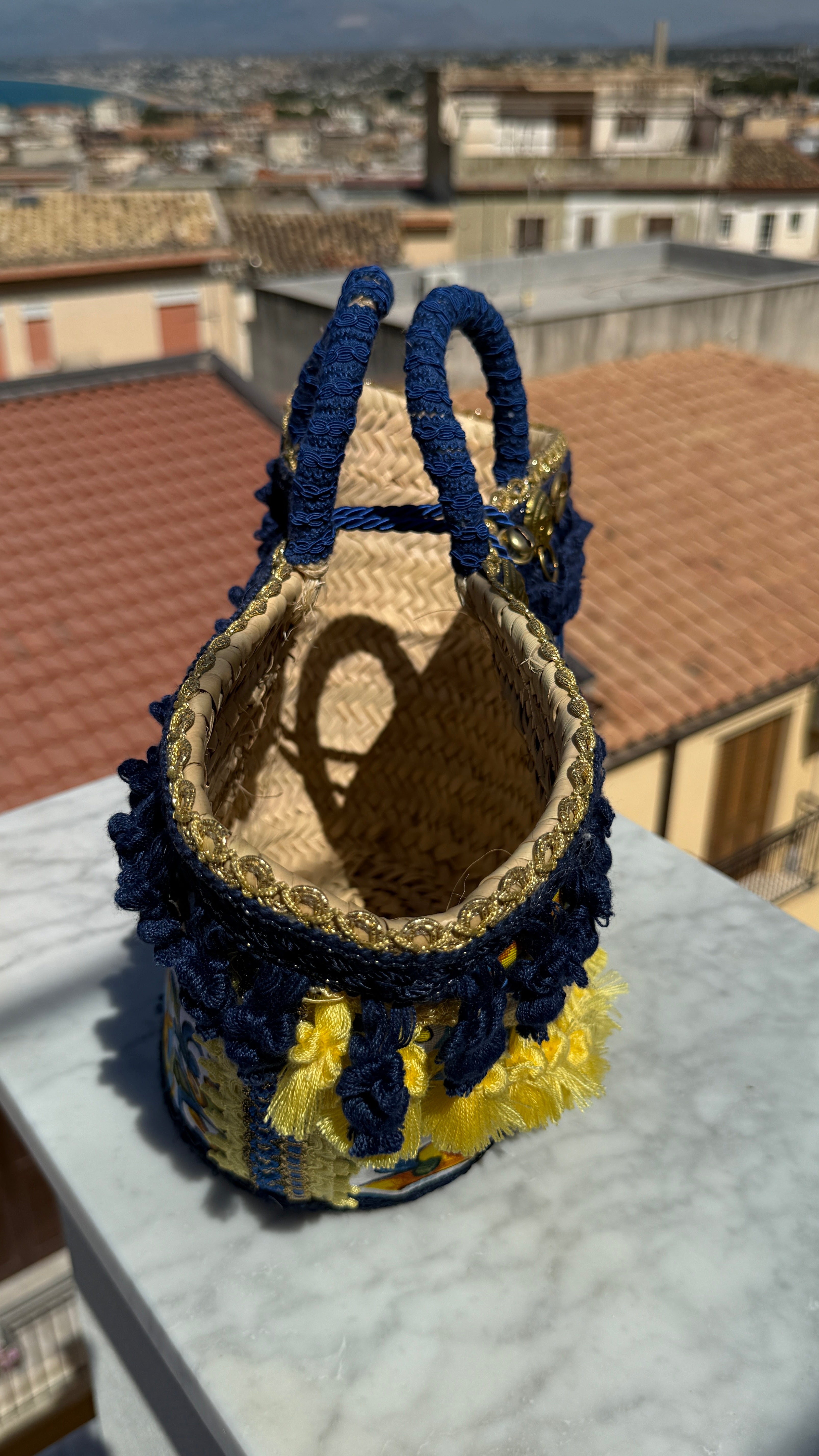 Regina Limone Blue Sicilian Coffa