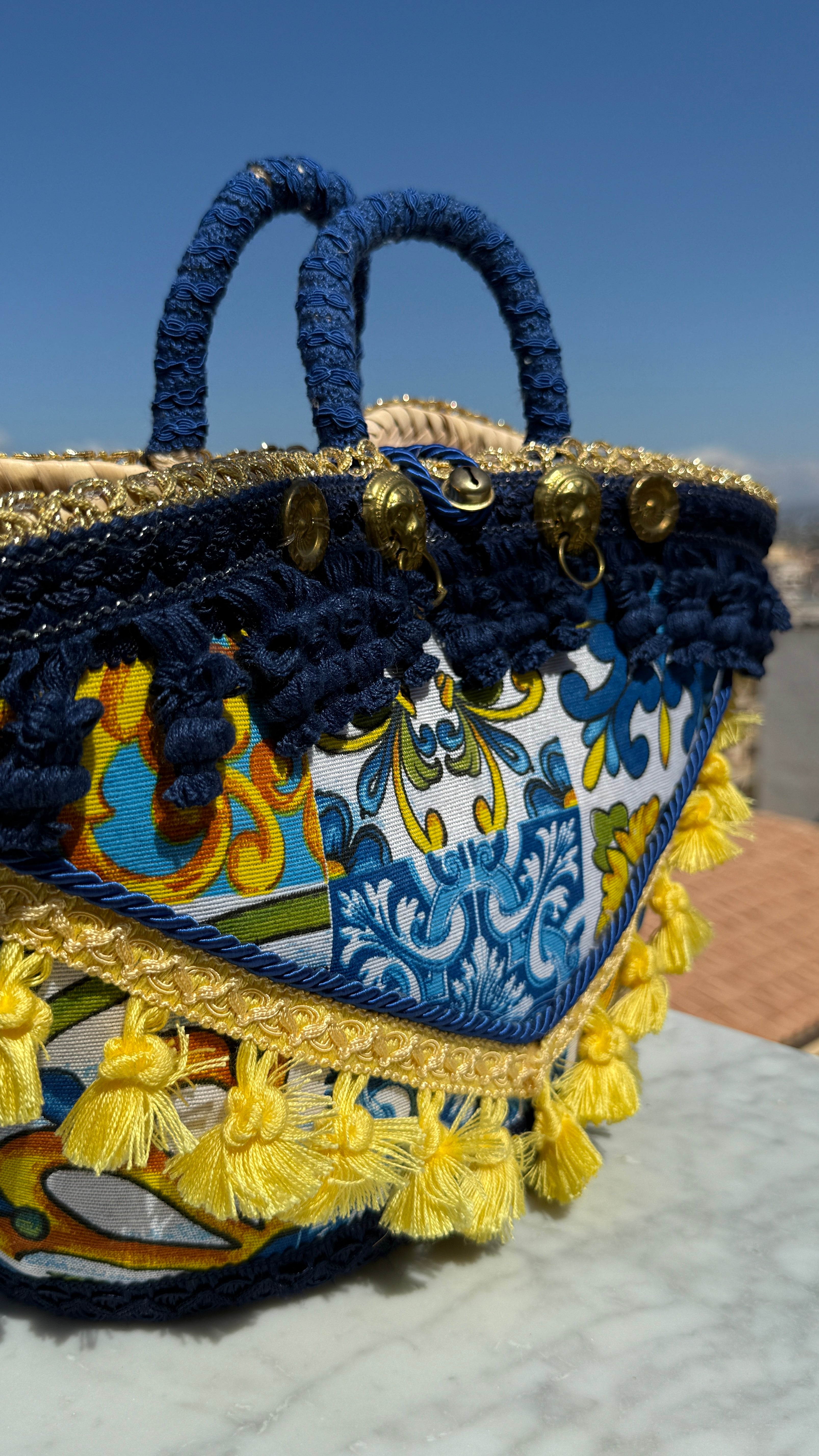 Regina Limone Blue Sicilian Coffa