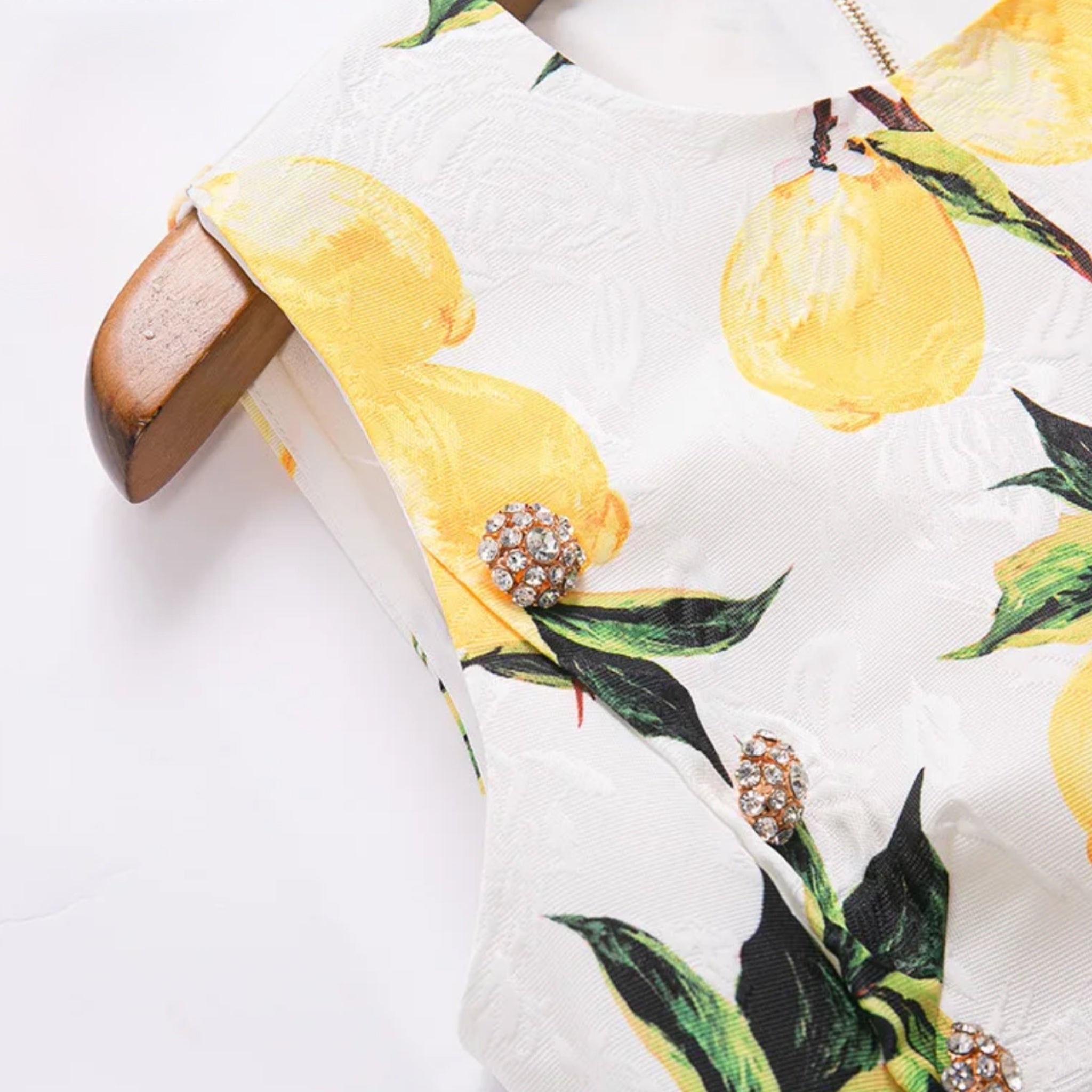 Limonata White Shift Dress by Dolce Vita Chic