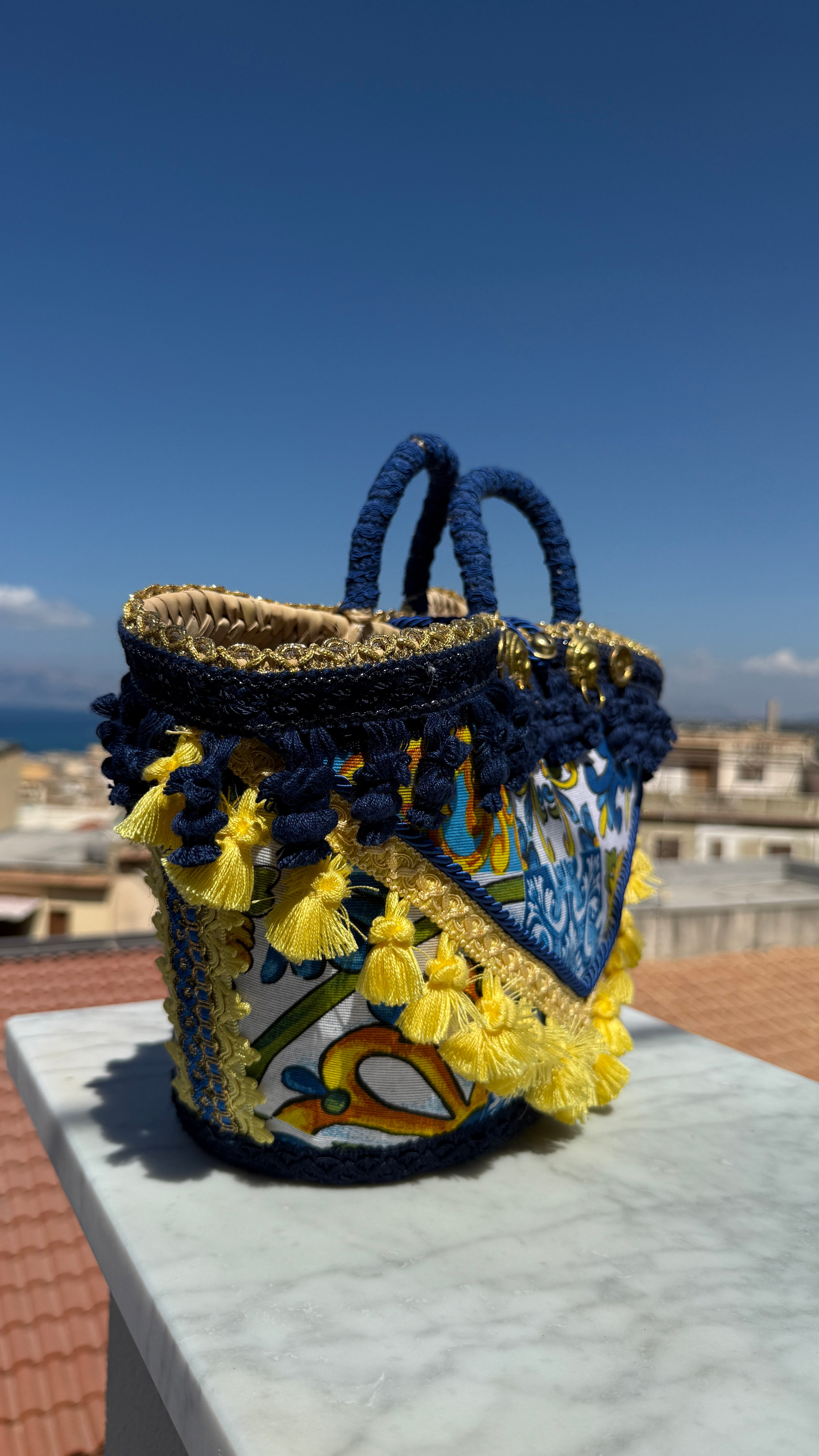 Regina Limone Blue Sicilian Coffa