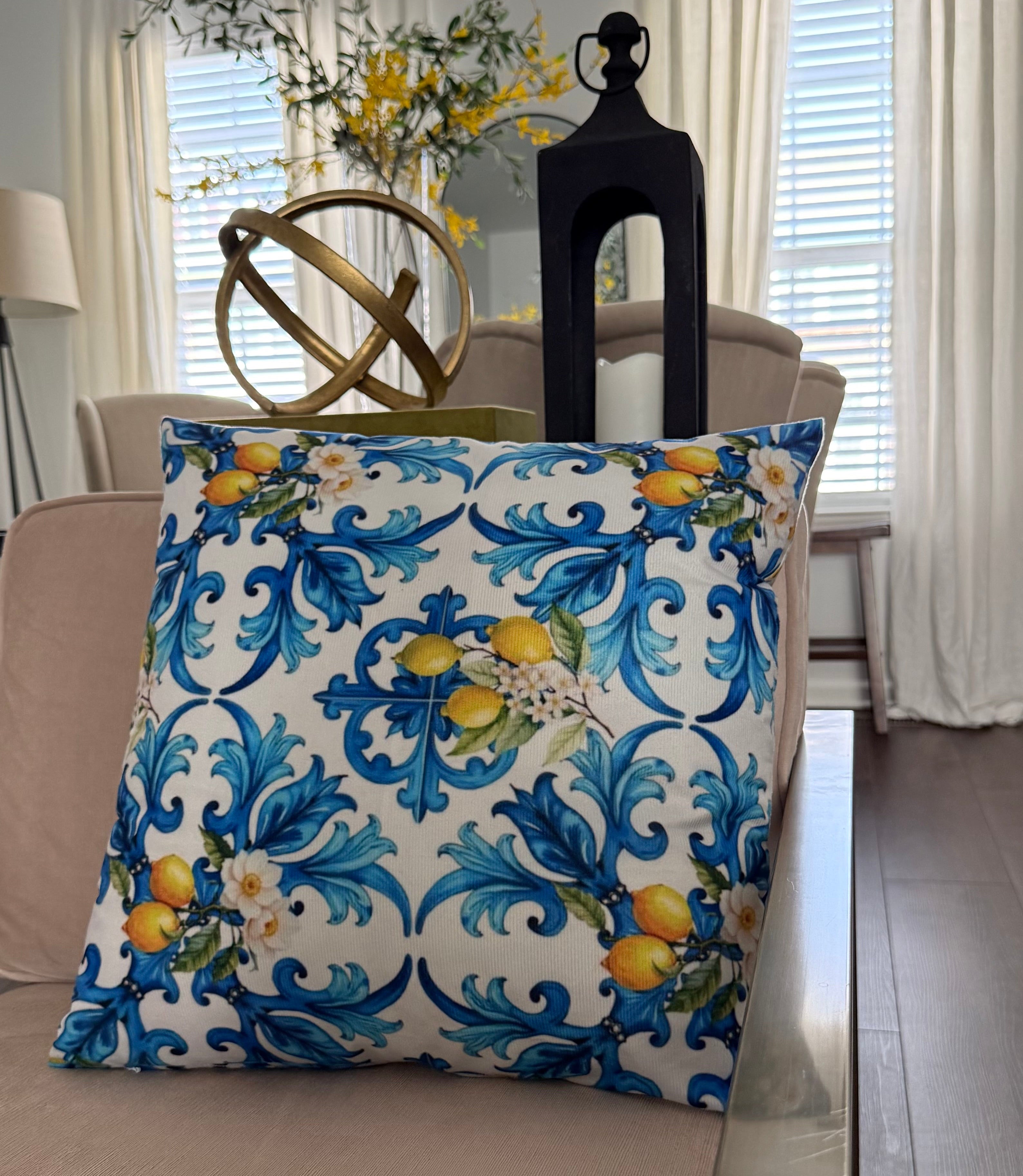 Sicilian Lemon Pillow Cover