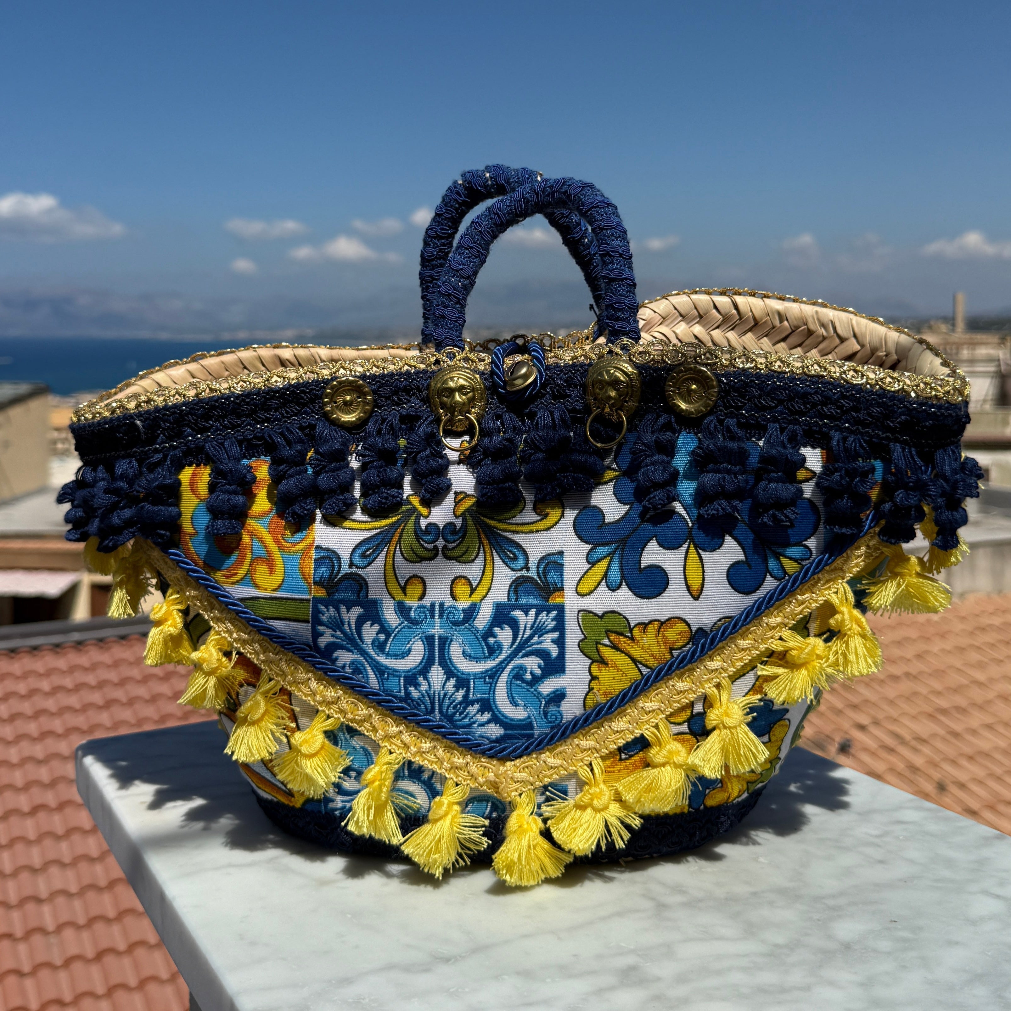 Regina Limone Blue Sicilian Coffa