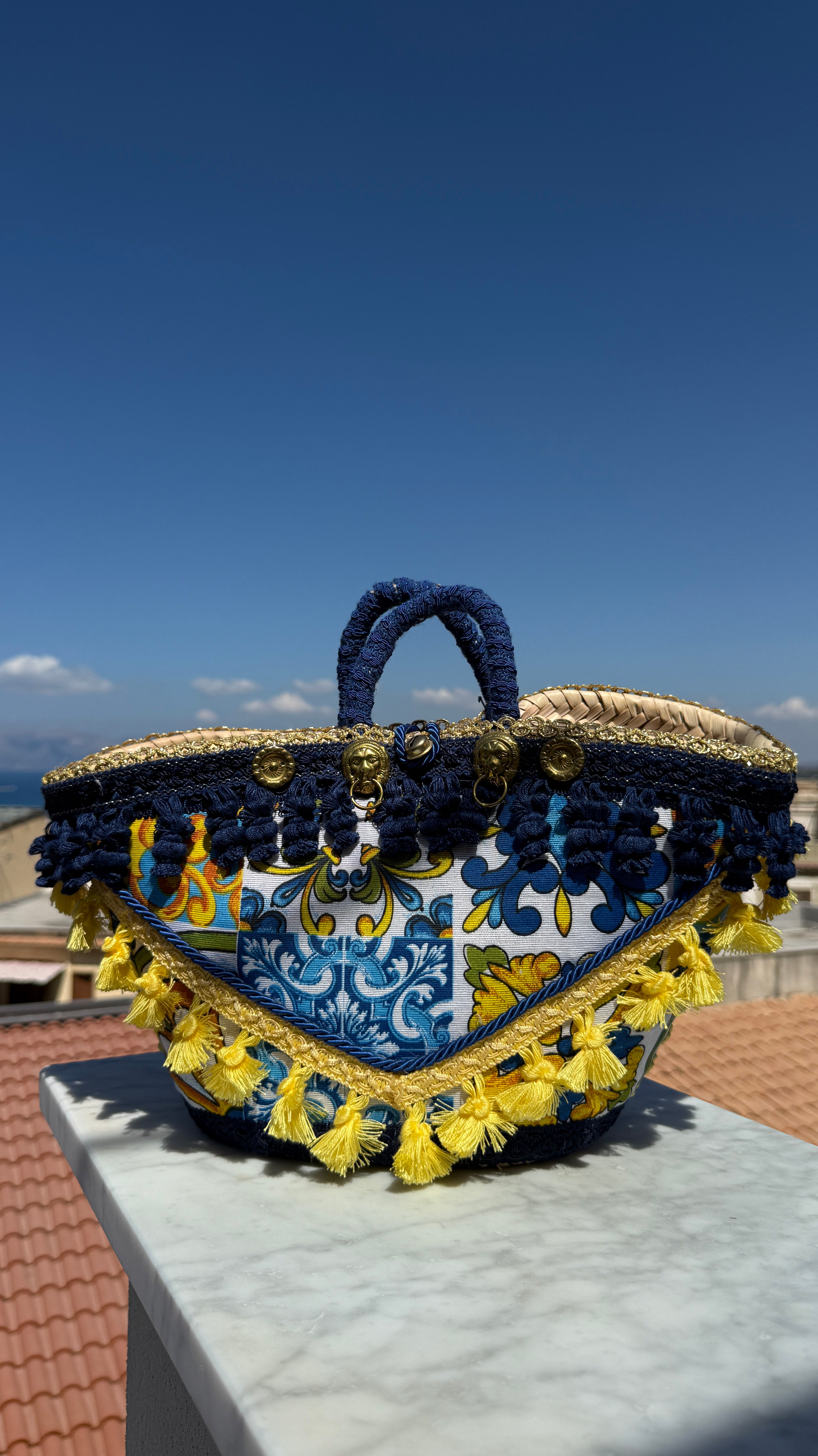 Regina Limone Blue Sicilian Coffa