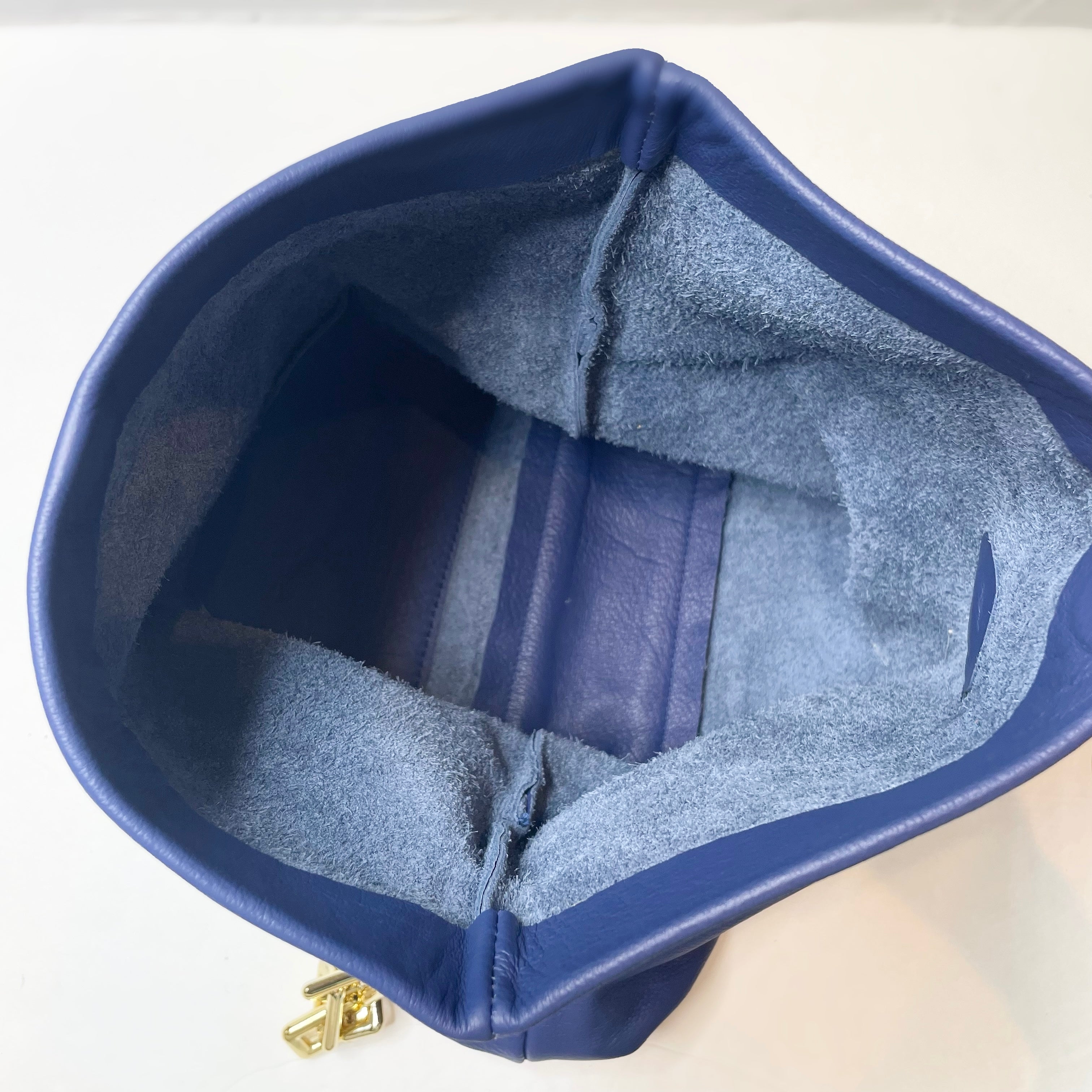 Gold Trinacria Blu Leather Handbag