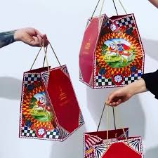 Dolce & Gabbana Sicilian Agrumi e Zafferano Panettone - 1.1 lbs