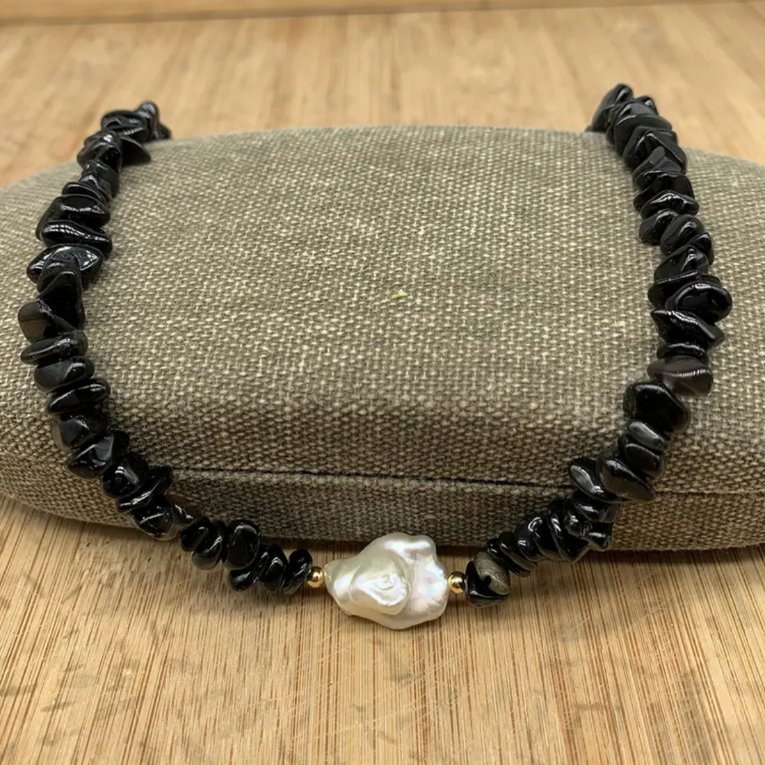 Black Howlite Slices with Freshwater Pearl Necklace