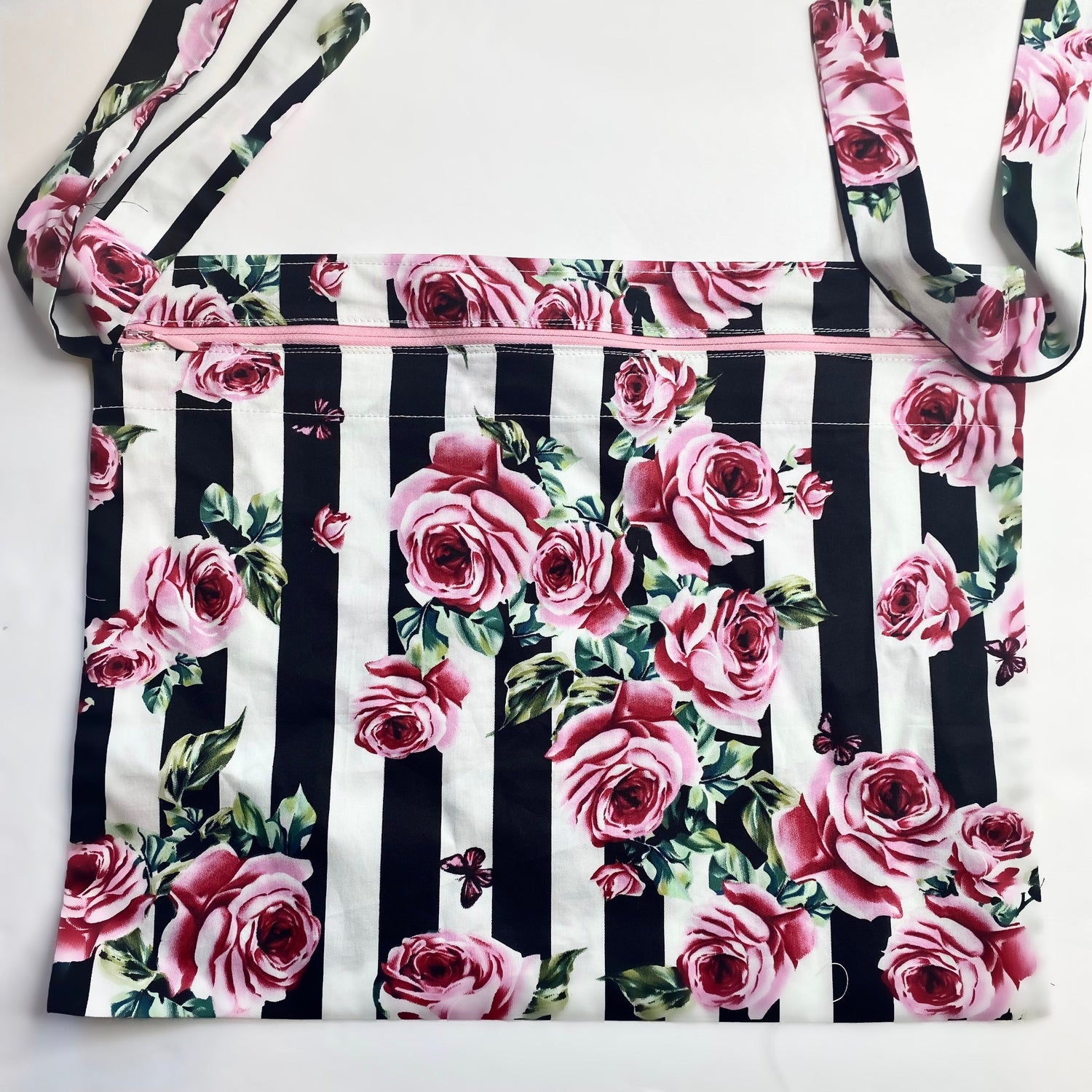 Lilliana Rose Print Pochette